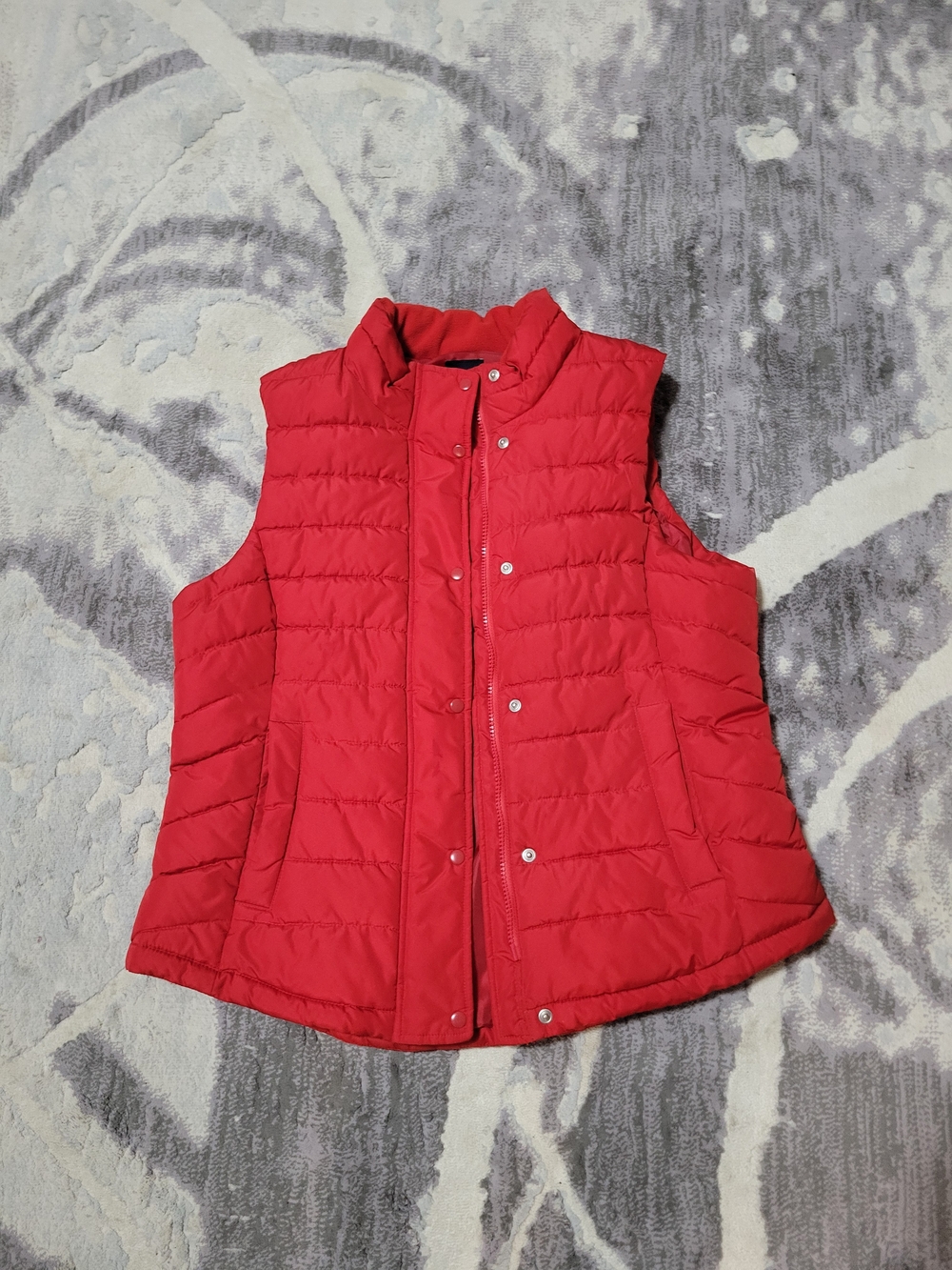 GAP Women Red Quilted Puffer Vest Size L